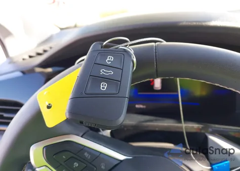 2024 Volkswagen Taos 1.5T S z USA, uszkodzony, nr VIN 3VV5X7B28RM118138